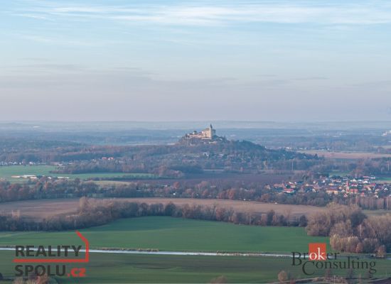 450x300px
