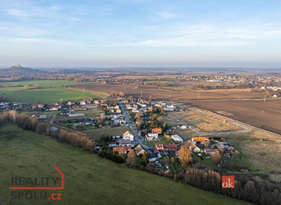 450x300px